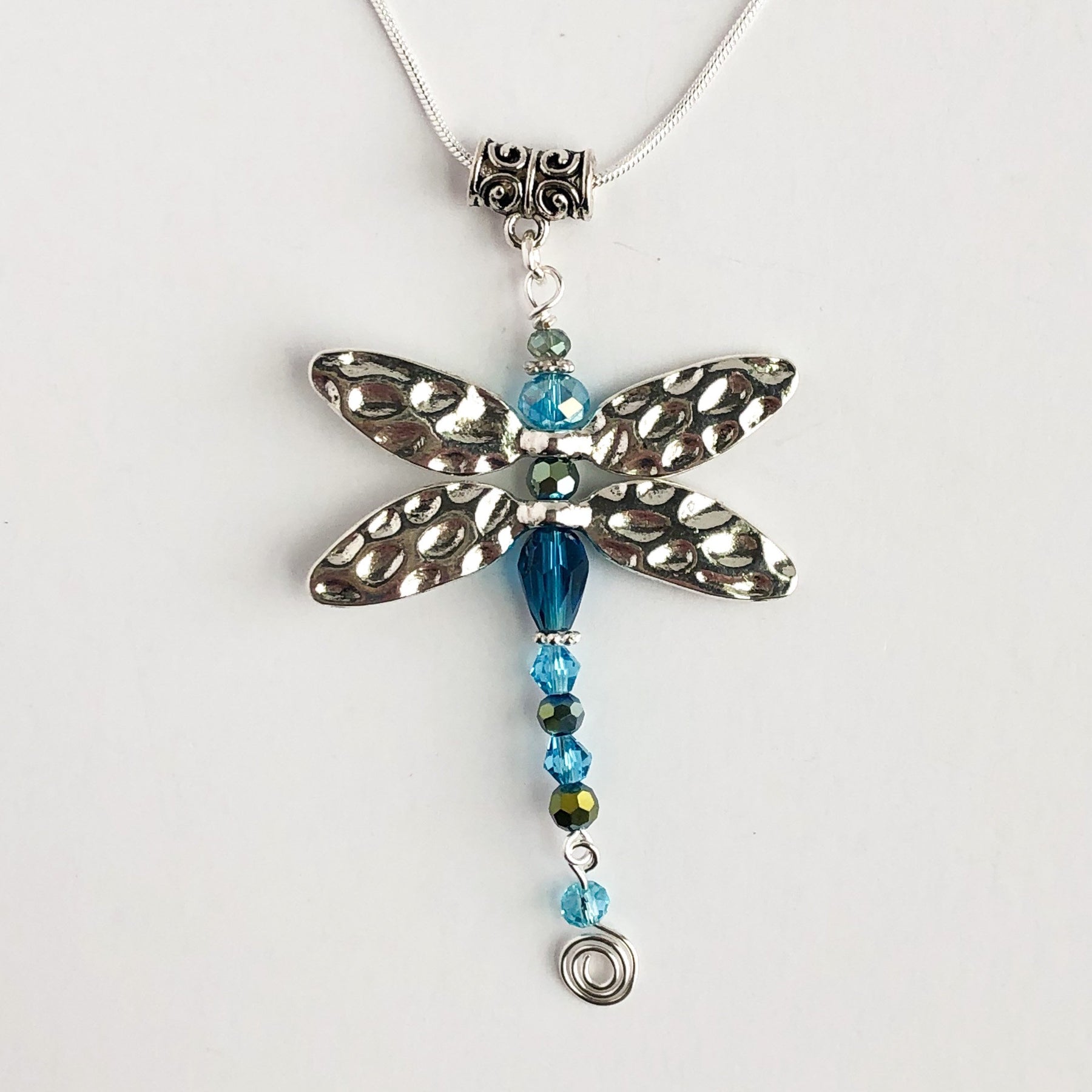 Dazzling Dragonfly Dangling Necklace